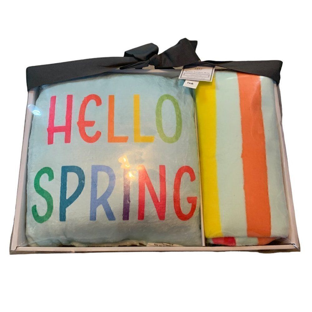 NIB Modern Southern Home Plush Throw & Pillow "Hello Spring" 2-Pc Set